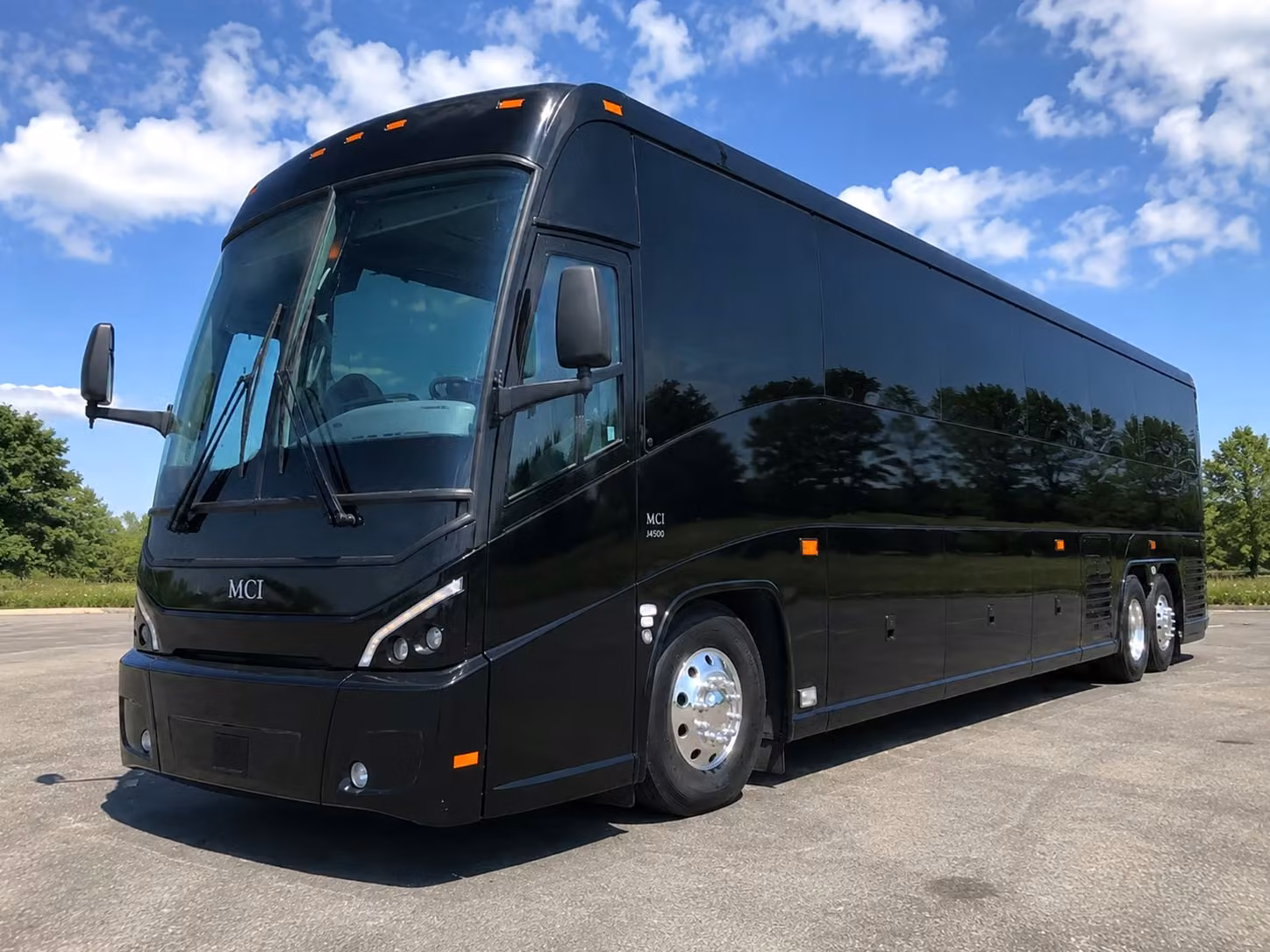 finding the right convention and conference shuttle bus in san francisco has never been simpler