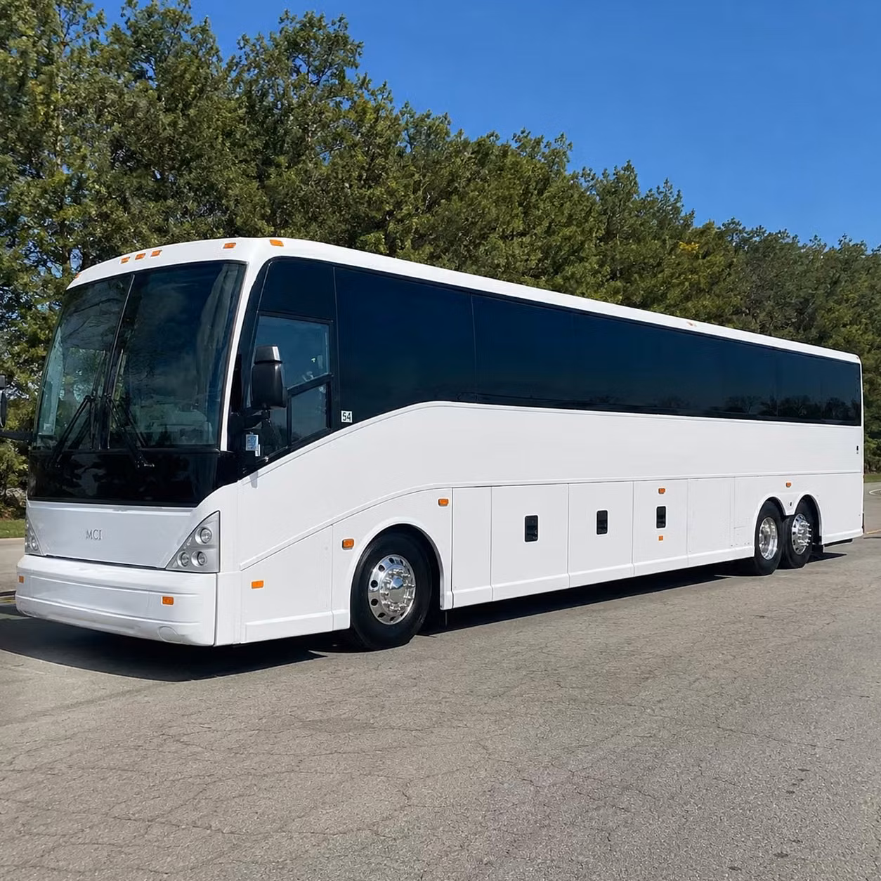 why shoreline amphitheatre groups keep choosing charter buses over everything else